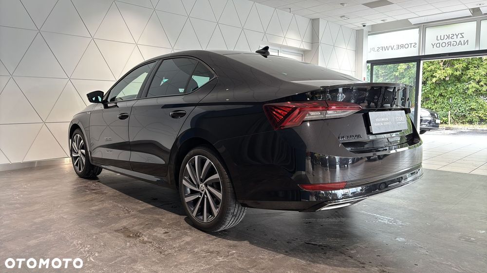 Skoda Octavia 1.5 TSI ACT Sportline - 4