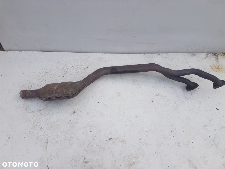 ZAMIENNIK KATALIZATORA BMW E39 BEZ PORTEK - 2