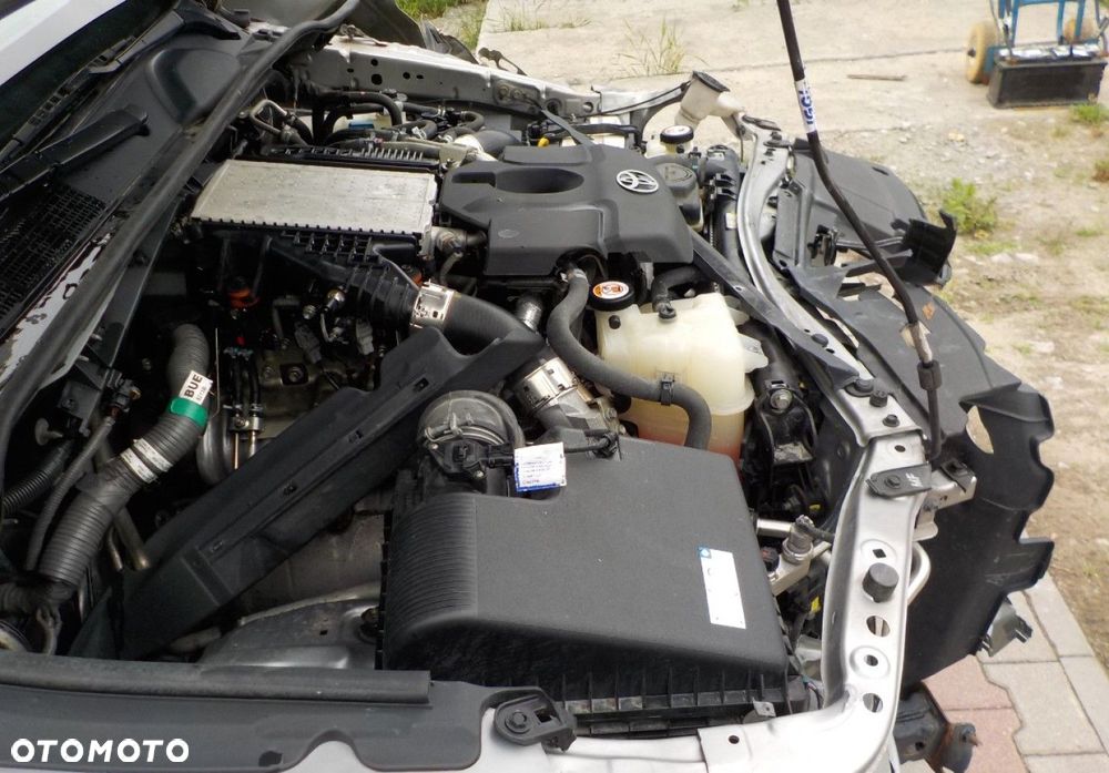 Toyota Hilux - 4
