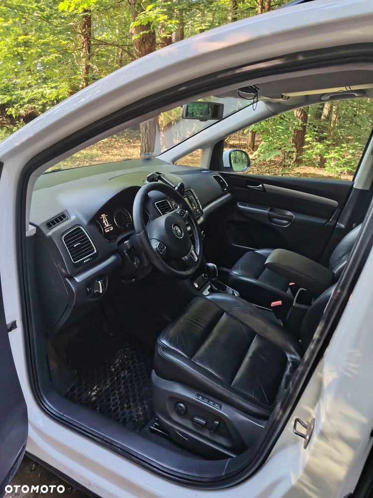 Volkswagen Sharan 2.0 TDI Highline DSG - 22