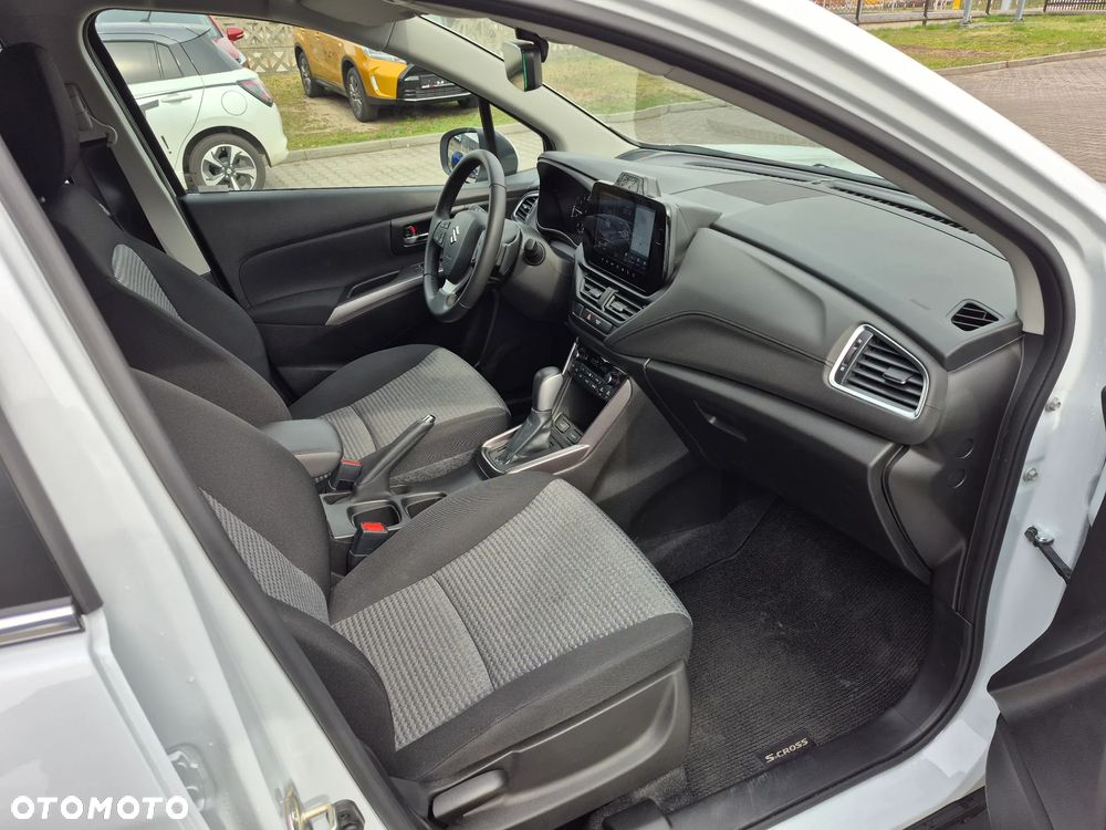 Suzuki S-Cross 1.4 BoosterJet mHEV Premium Plus SP - 32