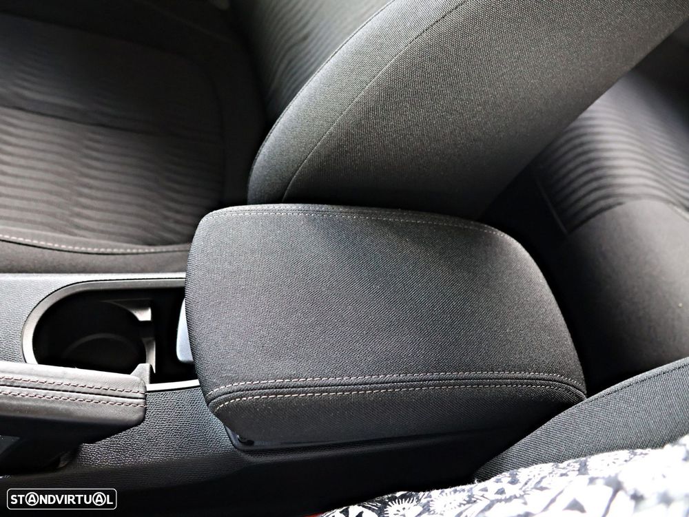 Peugeot 308 1.6 BlueHDi Active J17 - 48