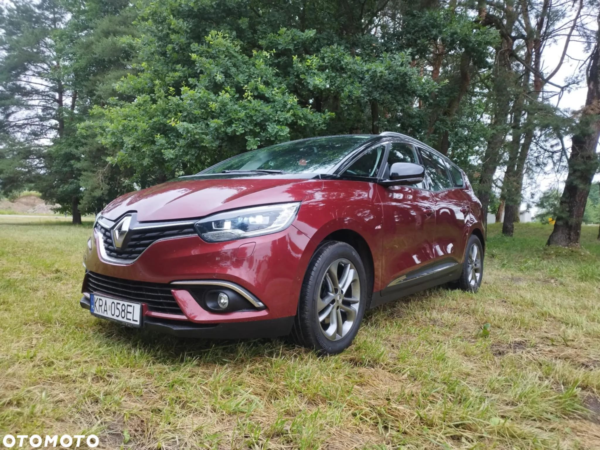 Renault Grand Scenic ENERGY TCe 130 S&S Paris - 1