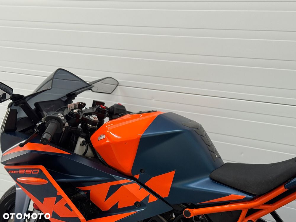 KTM RC 390 - 13