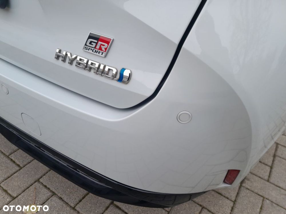 Toyota Corolla 2.0 Hybrid GR Sport - 28