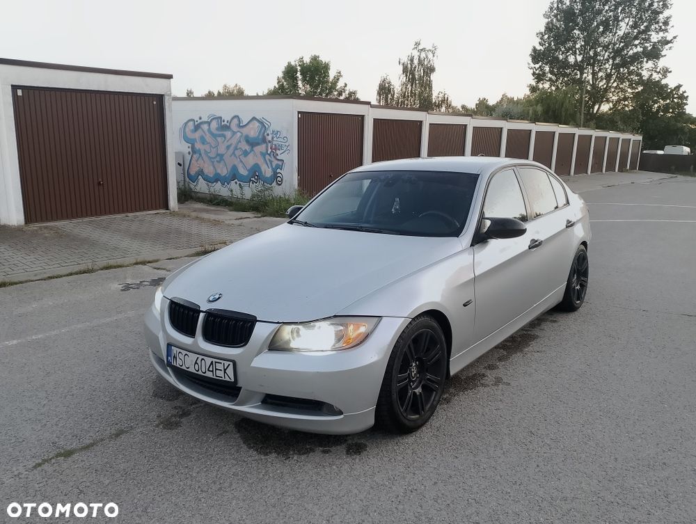 BMW Seria 3 - 1