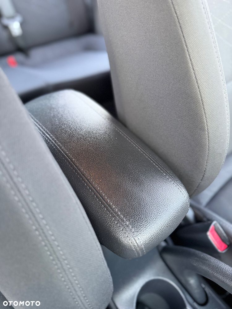 Kia Rio 1.4 CRDI Platinum Edition - 31