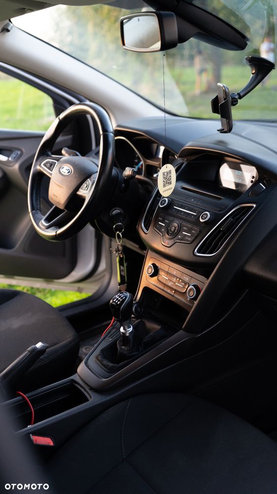Ford Focus - 8