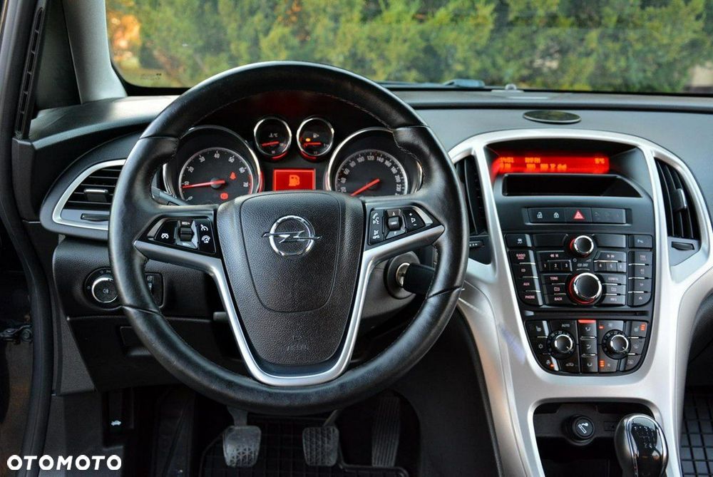 Opel Astra 1.4 Turbo Active - 25