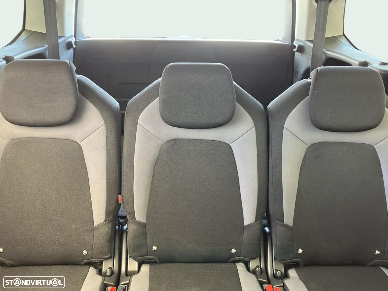 Citroën C4 Grand Picasso - 15