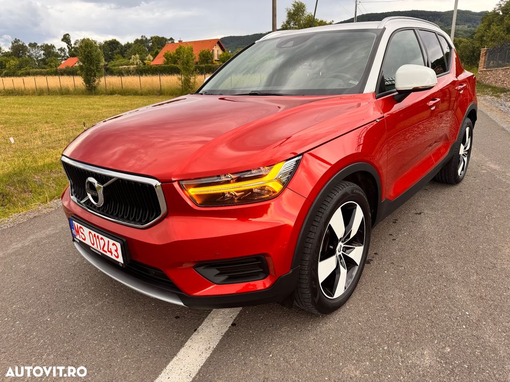 Volvo XC 40 D4 AWD Geartronic Momentum Pro - 1