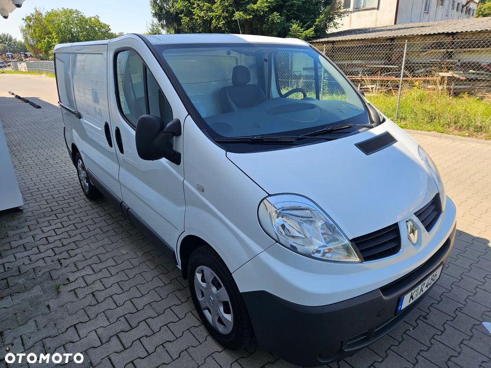 Renault Trafic - 18