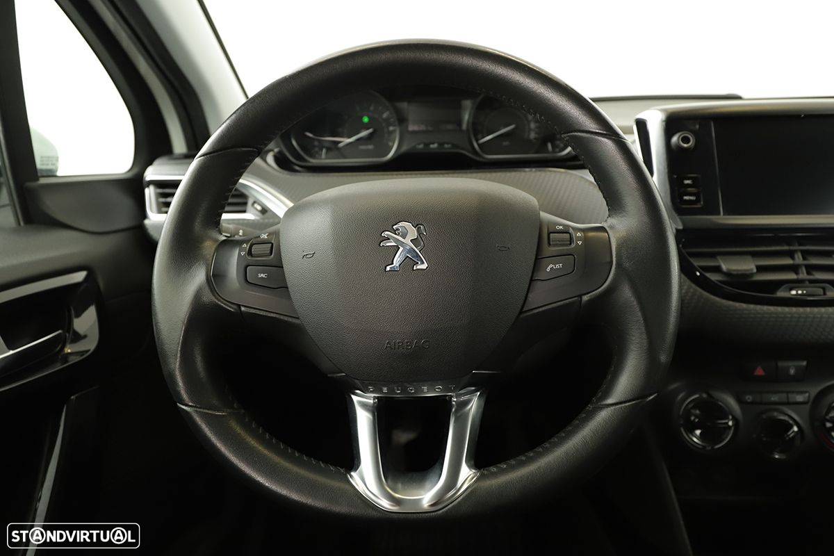 Peugeot 2008 1.2 PureTech Active - 14