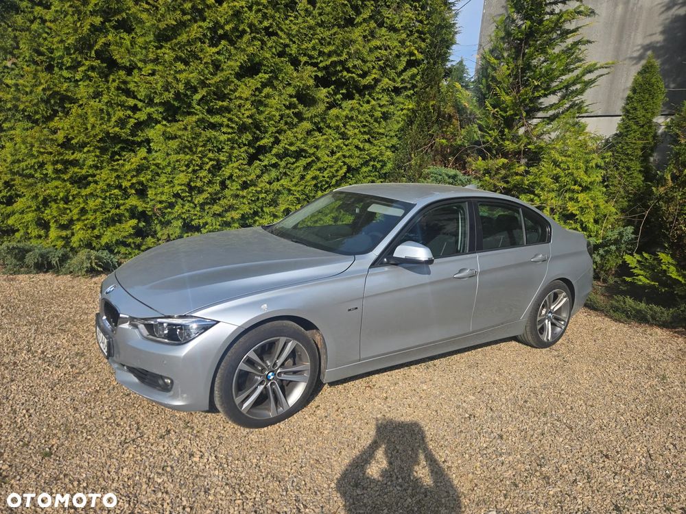 BMW Seria 3 335d xDrive Sport Line - 3