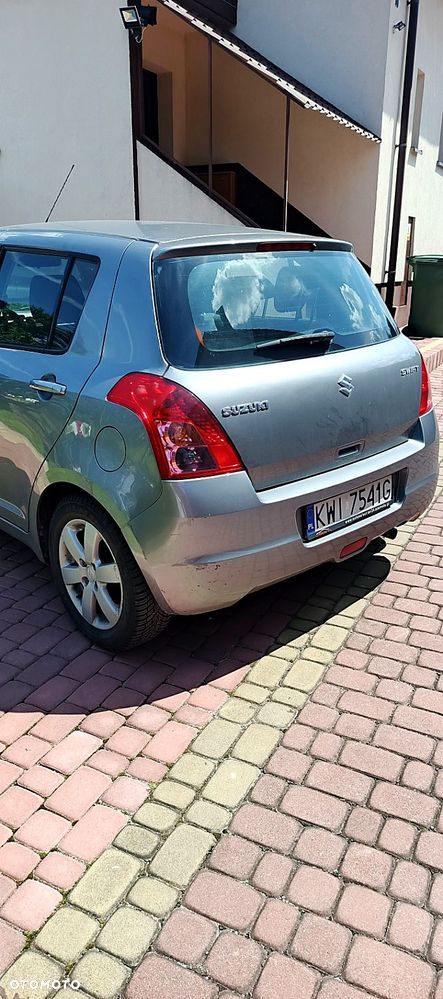 Suzuki Swift - 2