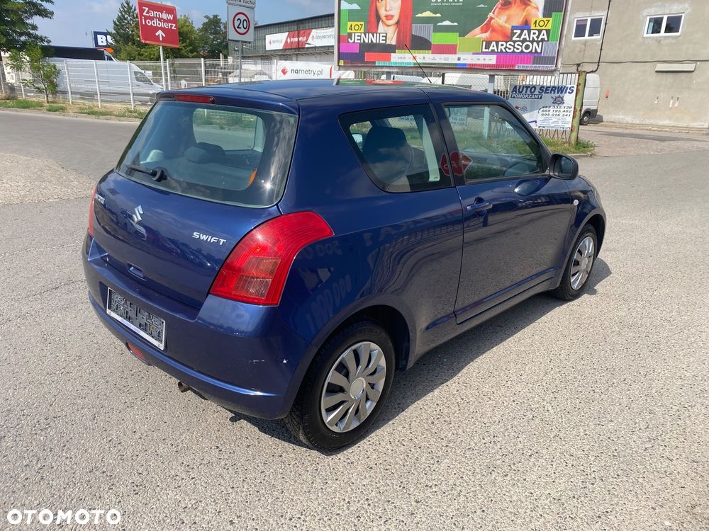 Suzuki Swift 1.3 Comfort - 30