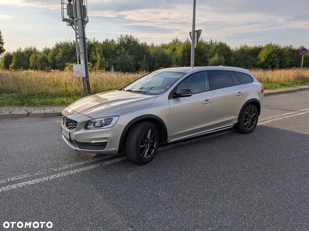 Volvo V60 Cross Country T5 Geartronic Momentum - 13
