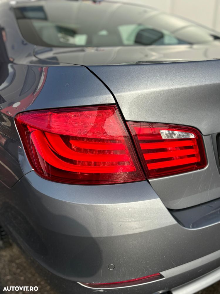 BMW Seria 5 530d xDrive Aut. Luxury Line - 34