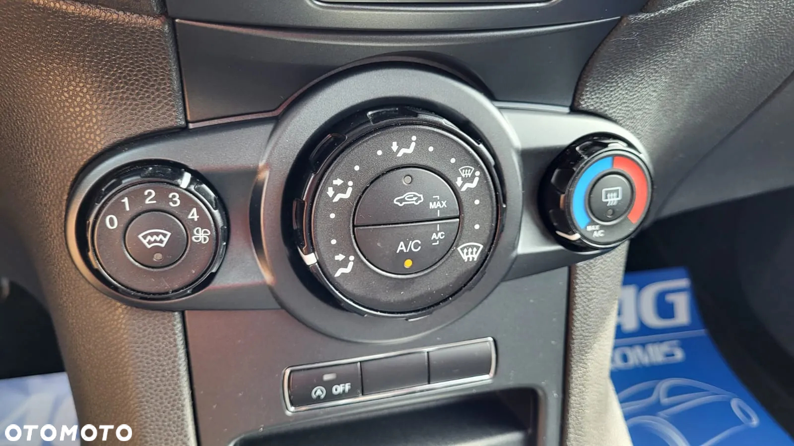 Ford Fiesta 1.0 EcoBoost Start-Stop Celebration - 24