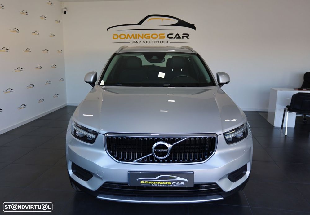 Volvo XC 40 2.0 D3 Momentum Plus - 4
