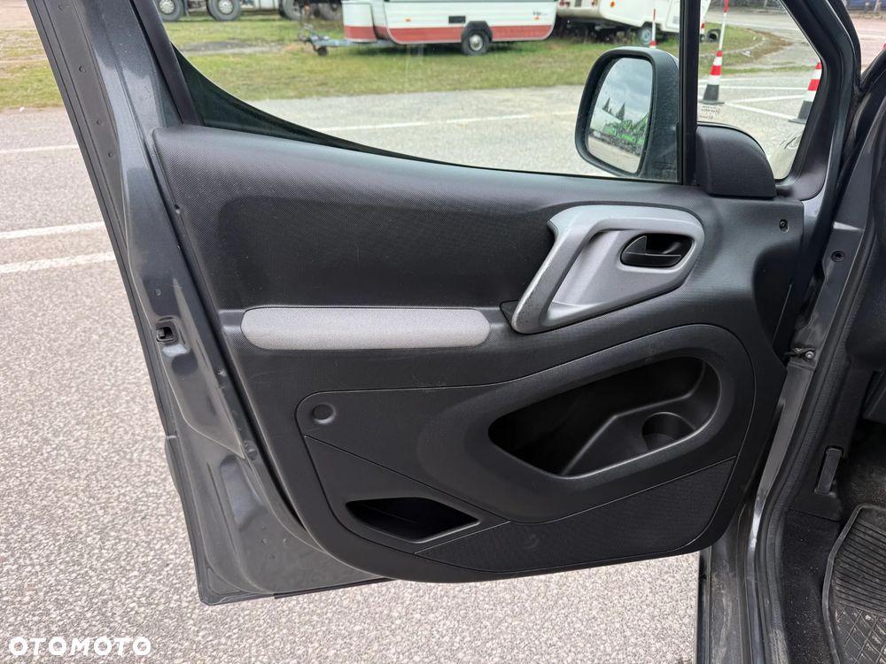 Citroën Berlingo Multispace BlueHDi 120 S&S SHINE - 20