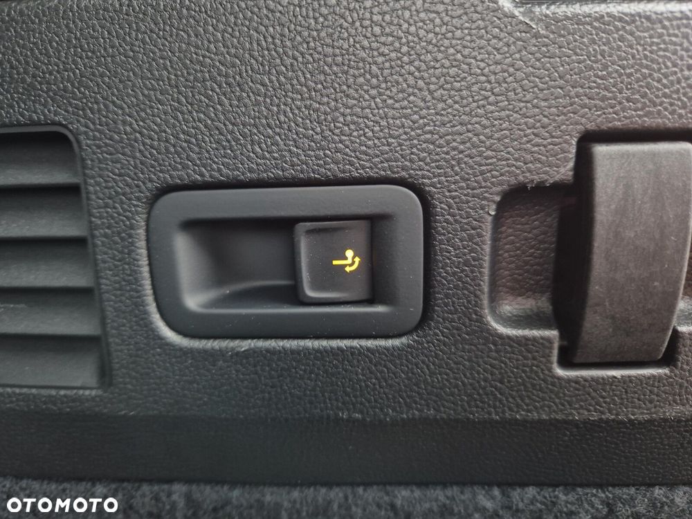 Volkswagen Arteon 2.0 TSI R-Line DSG - 34