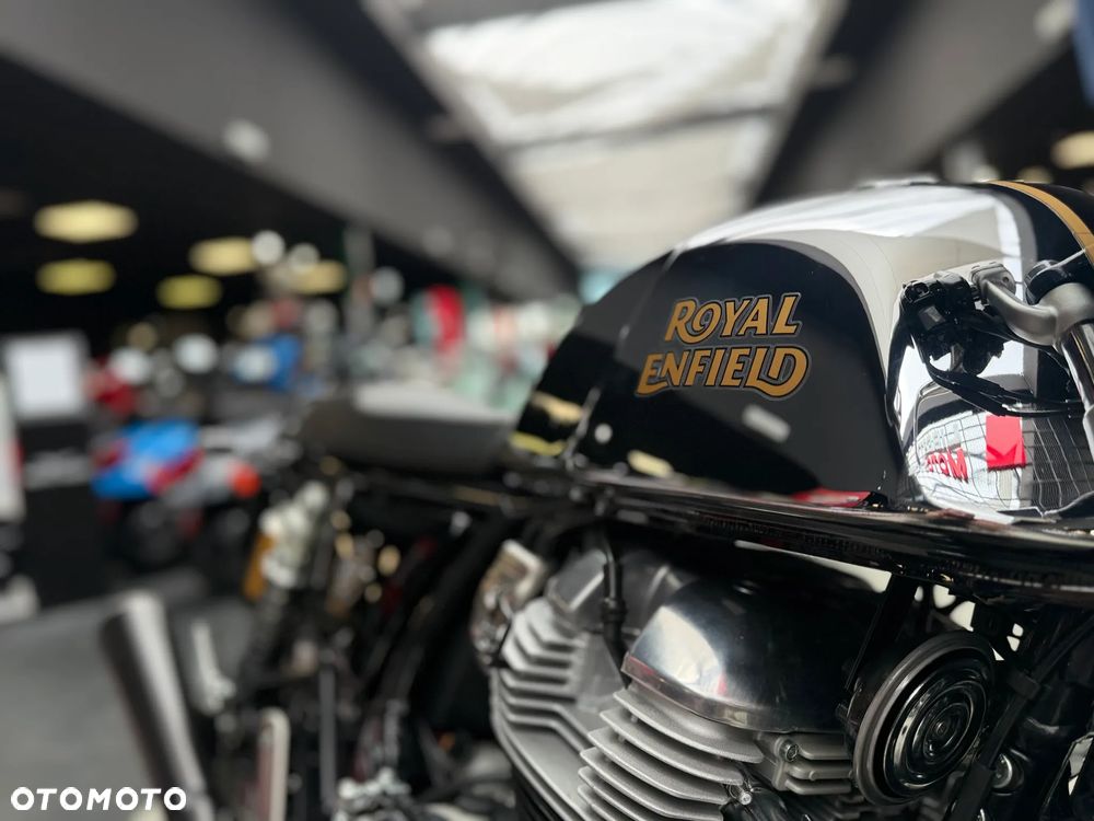 Royal Enfield Continental - 12