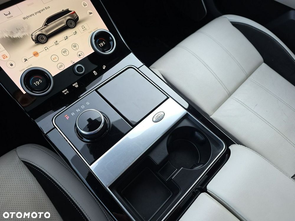 Land Rover Range Rover Velar 2.0d R-Dynamic - 24