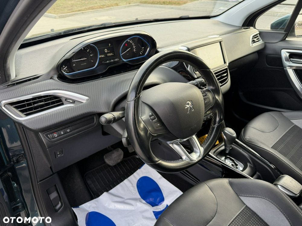 Peugeot 2008 PureTech 110 Stop&Start EAT6 Allure - 20