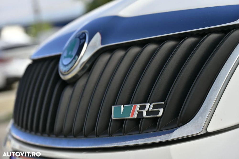 Skoda Octavia 2.0 TDI CR DPF RS - 36