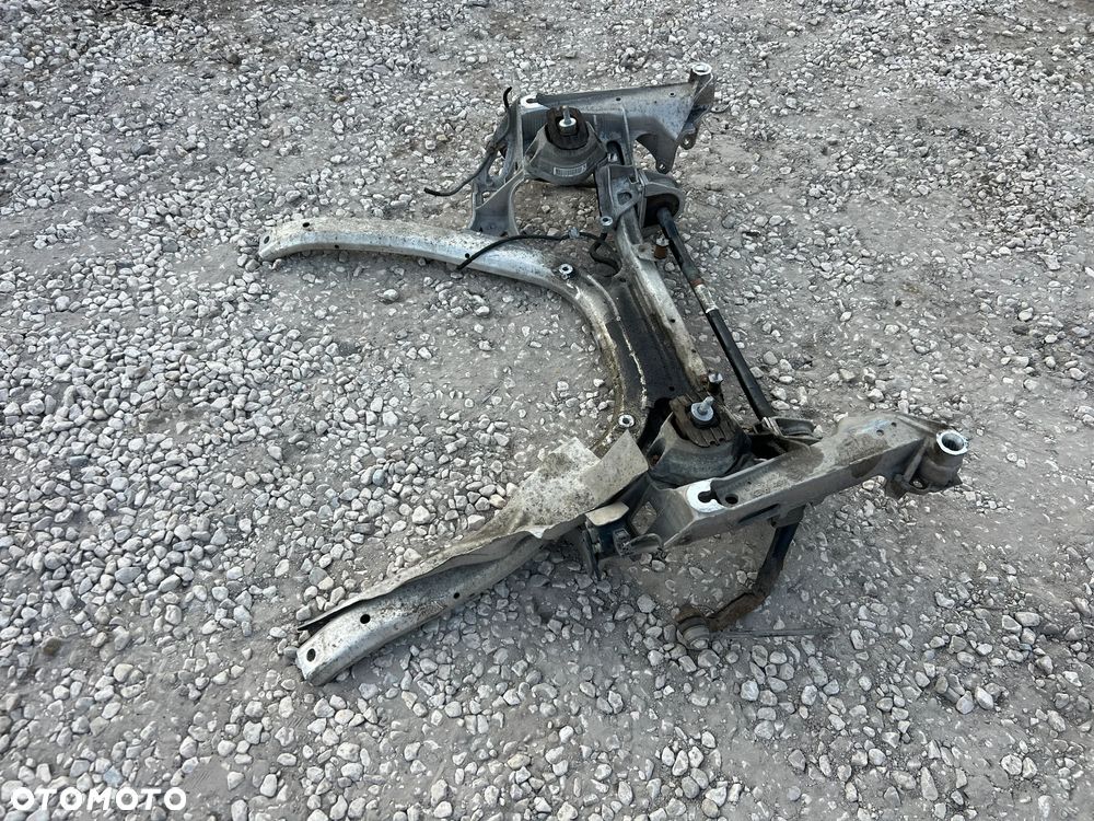 SANKI WÓZEK KOŁYSKA BMW E60 E61 - 2