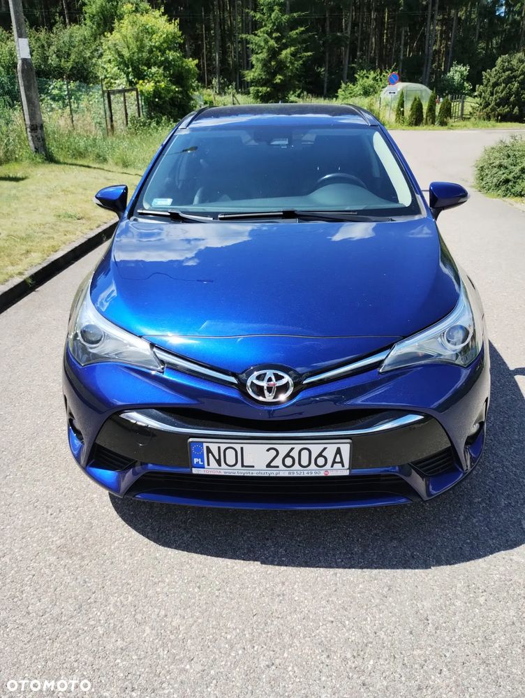 Toyota Avensis 2.0 Premium MS - 13