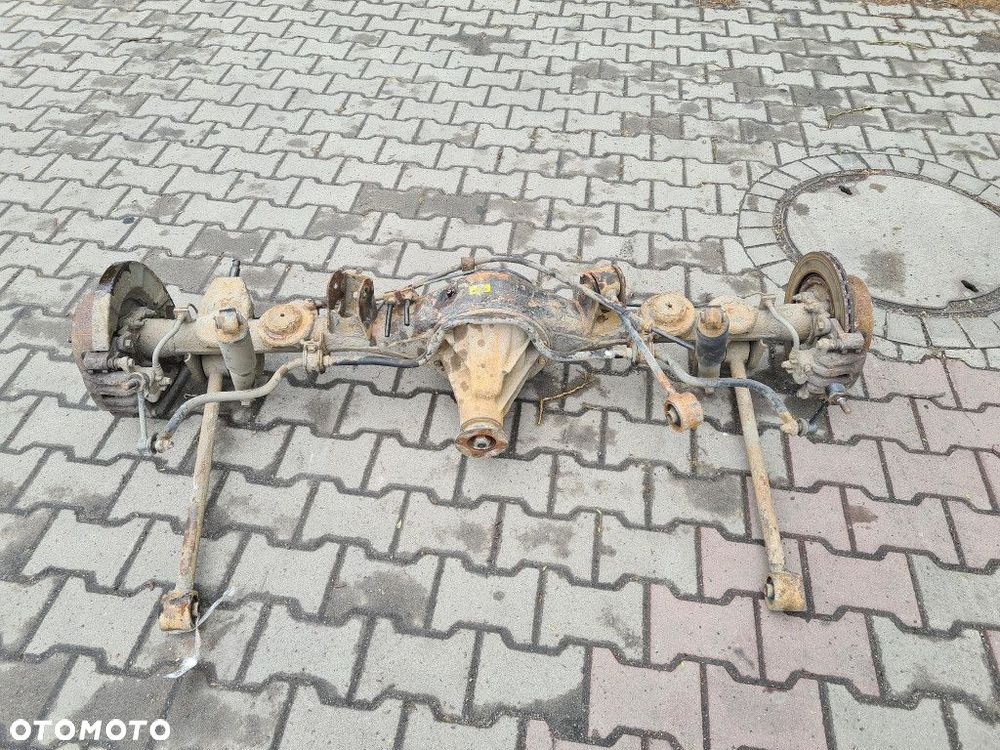 KIA SORENTO I 3.5 V6 MOST TYLNY - 1