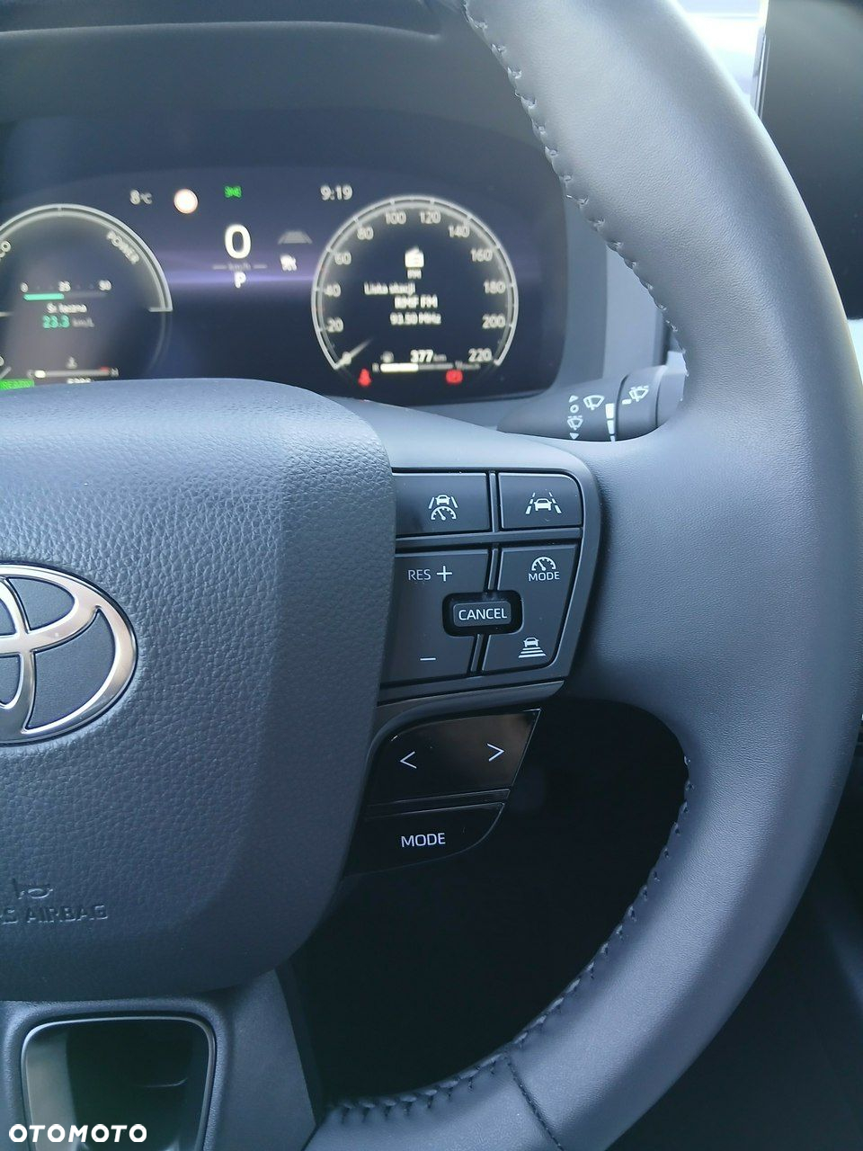 Toyota C-HR 1.8 Hybrid Comfort - 22