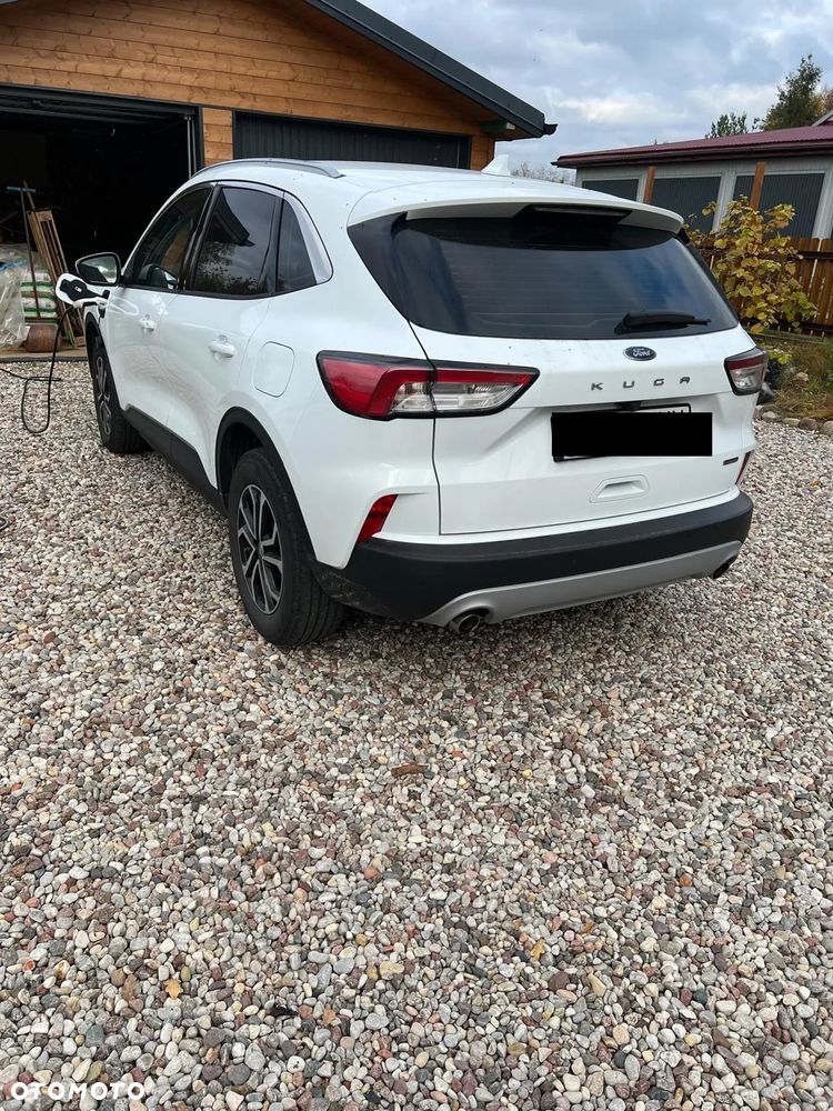 Ford Kuga 2022 photo 3