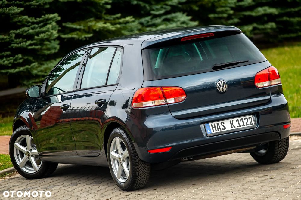 Volkswagen Golf 1.6 Highline - 16