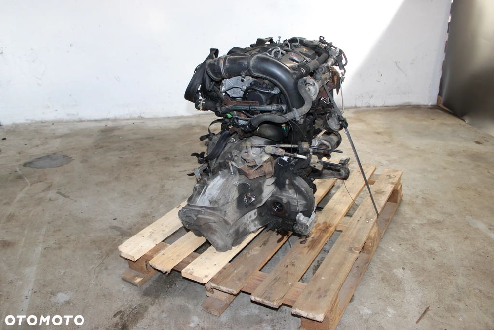 HURT SILNIKI / SILNIK 2.0 HDi 16V RHR + SKRZYNIA MANUAL ML6C/Peugeot 407 2007 - 7