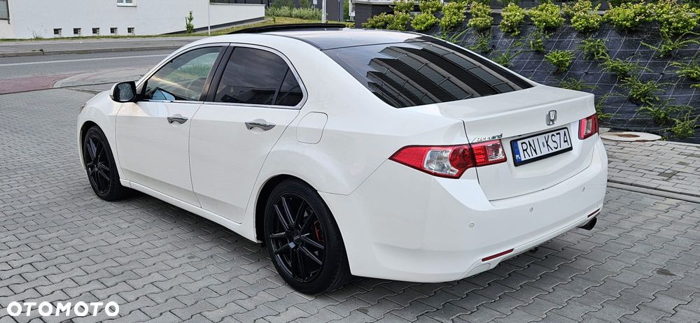 Honda Accord 2.0 Executive Nav - 7