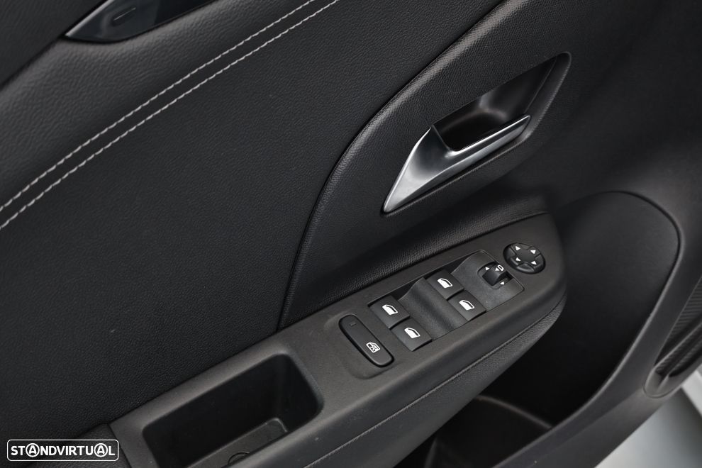 Opel Corsa 1.2 T GS Line Aut. - 24