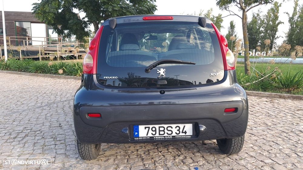 Peugeot 107 1.0 Trendy - 3