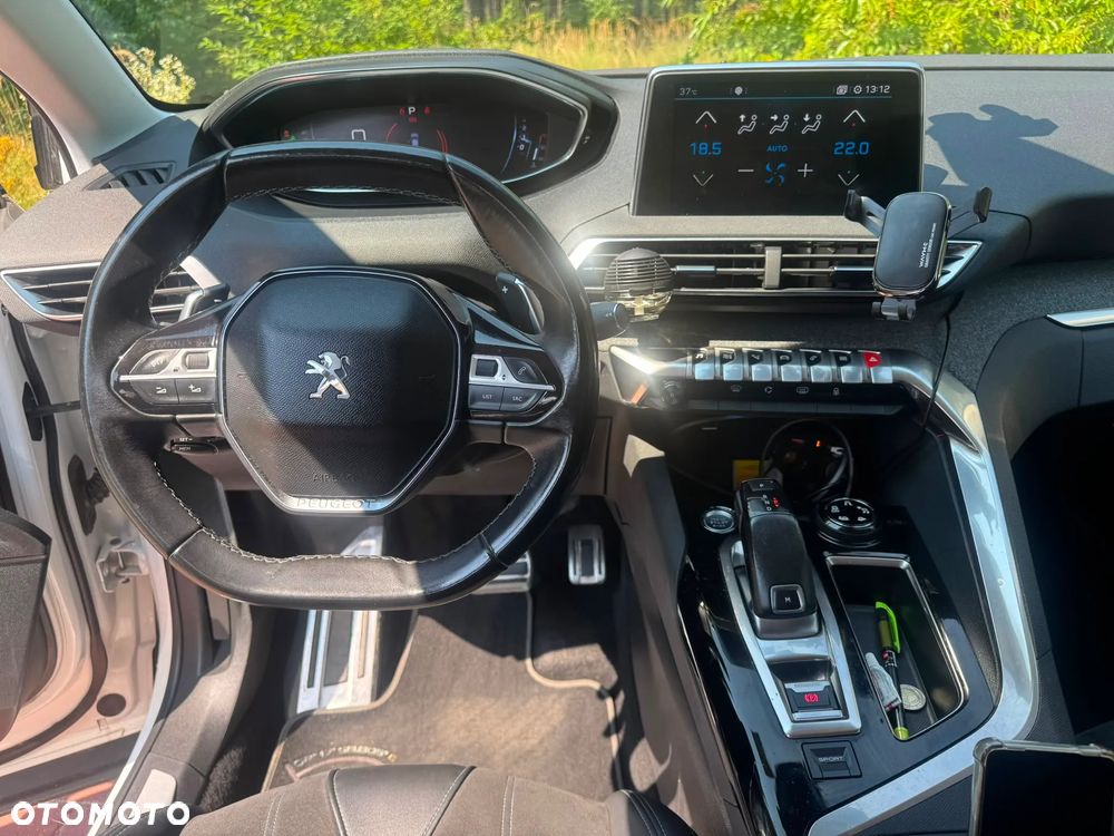 Peugeot 5008 PureTech 180 EAT8 Stop & Start Crossway - 28