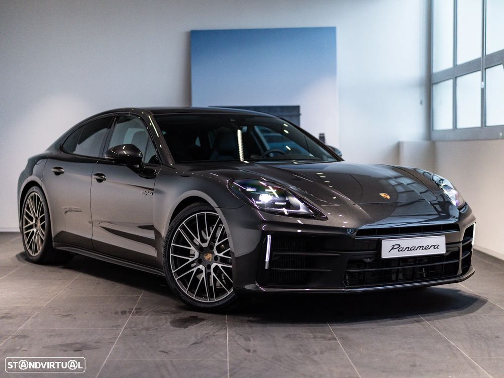 Porsche Panamera - 5