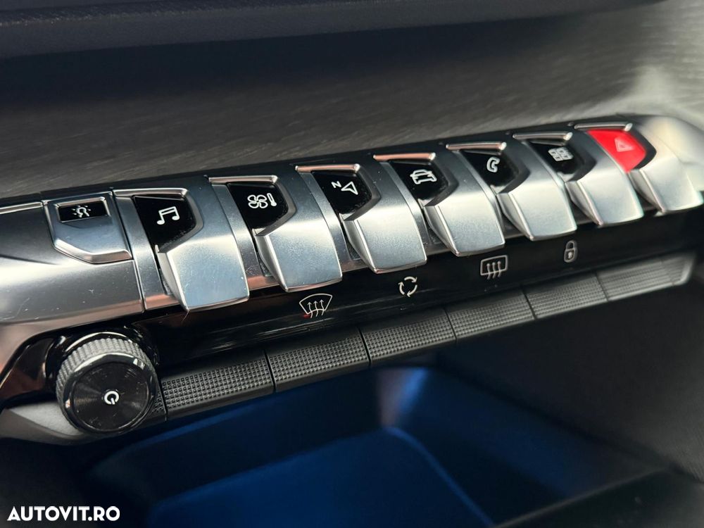 Peugeot 3008 BlueHDi 180 Stop & Start EAT6 GT - 24