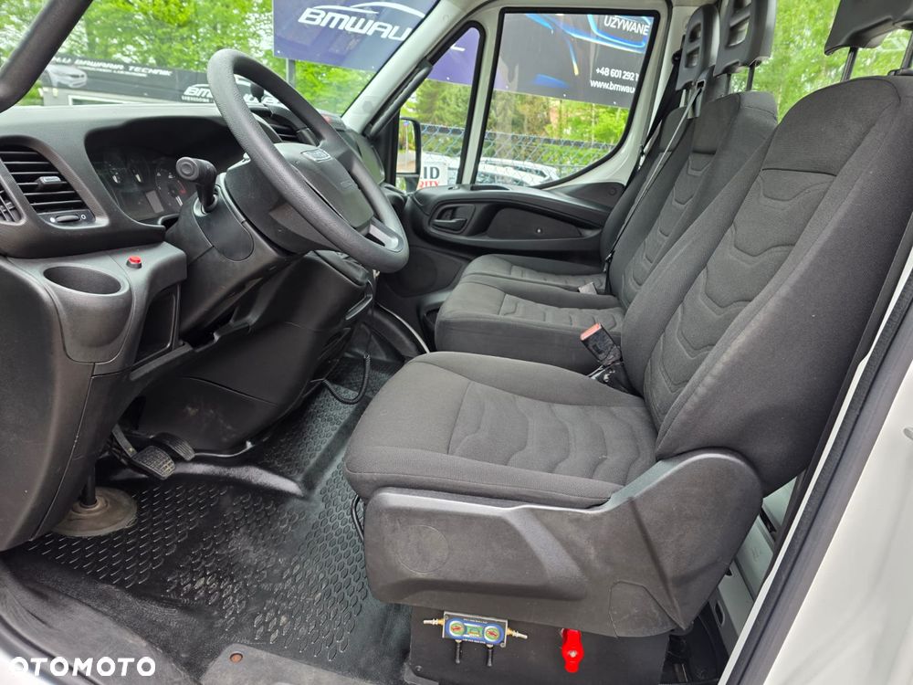 Iveco DAILY 35S11 - 12