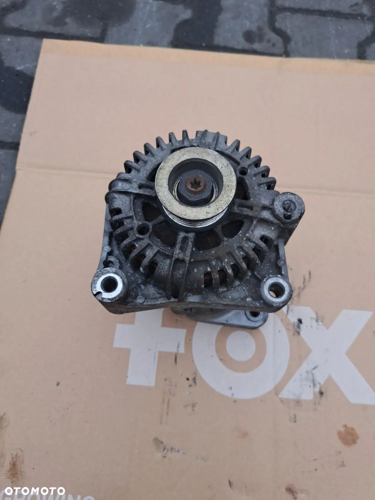 Toyota Verso II lift alternator 1.6 diesel 2619890A Auris II Avensis II - 2