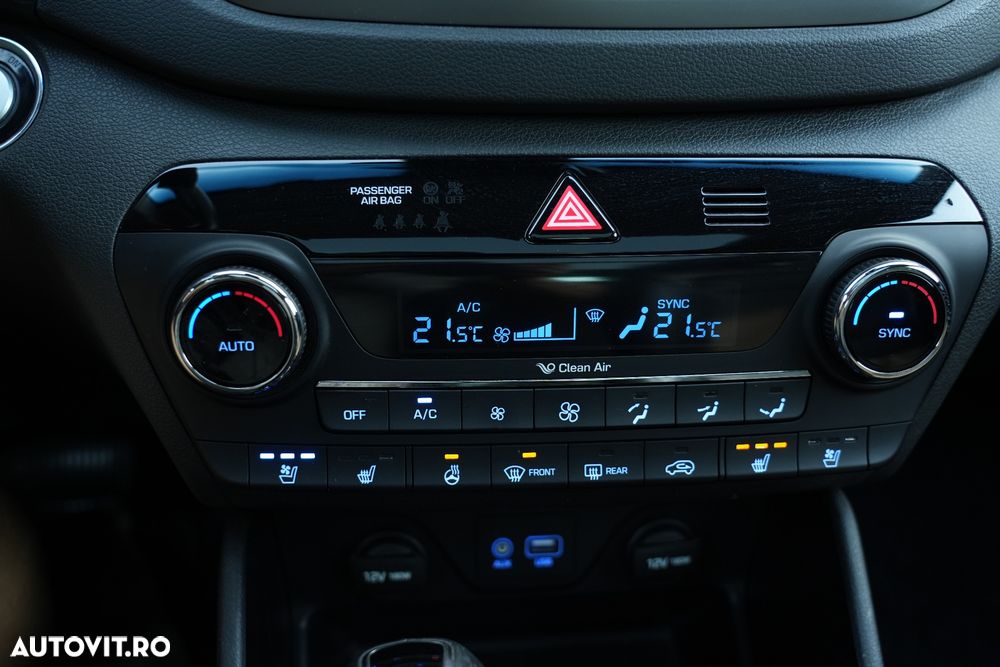 Hyundai Tucson 2.0 CRDI 4WD Automatik Premium - 31
