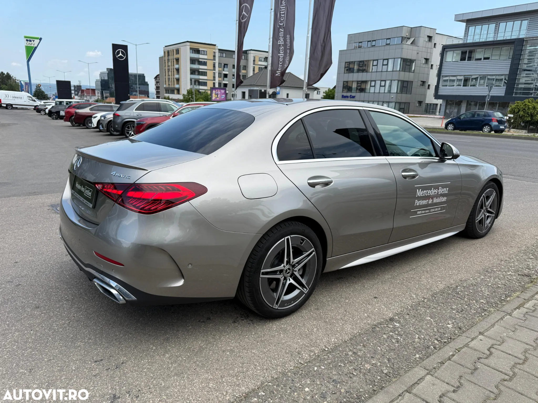 Mercedes-Benz C - 24
