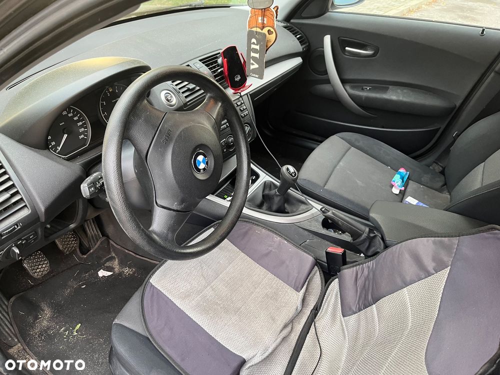 BMW Seria 1 116i - 12