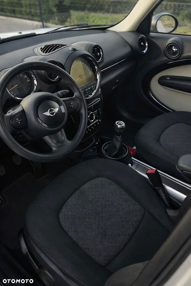 MINI ONE - 5