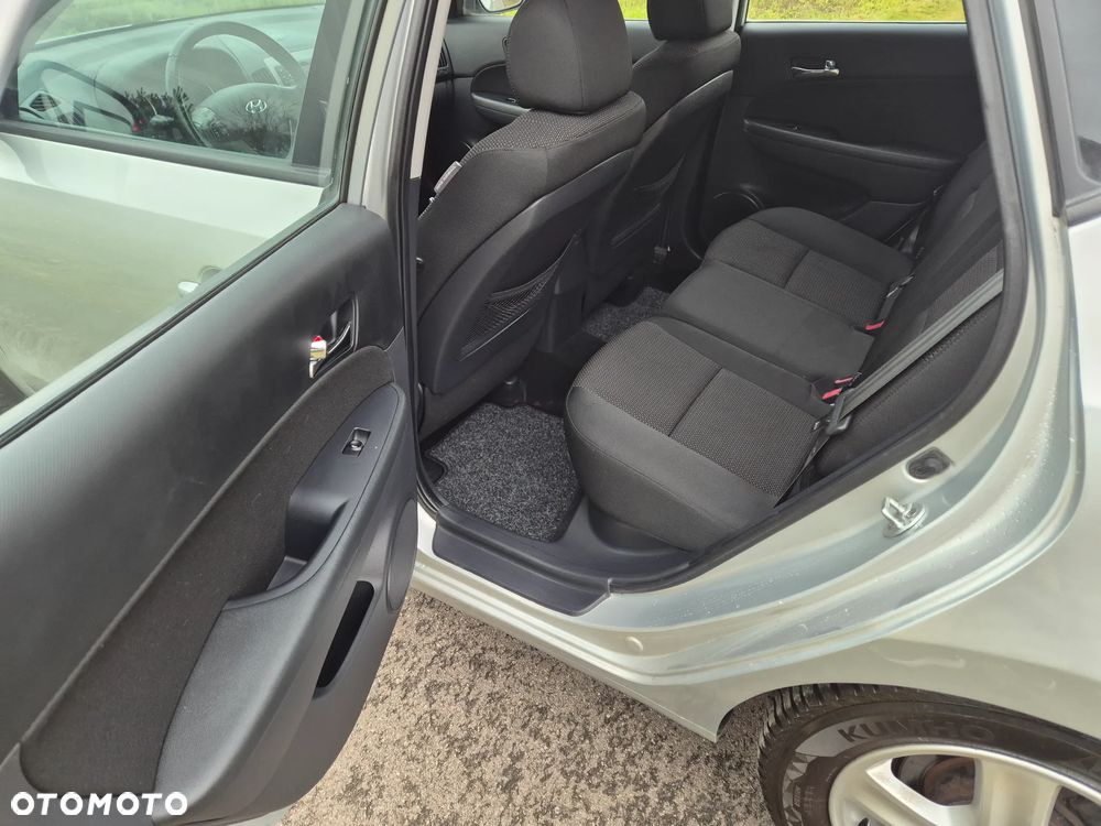 Hyundai i30 1.6 blue Classic - 10